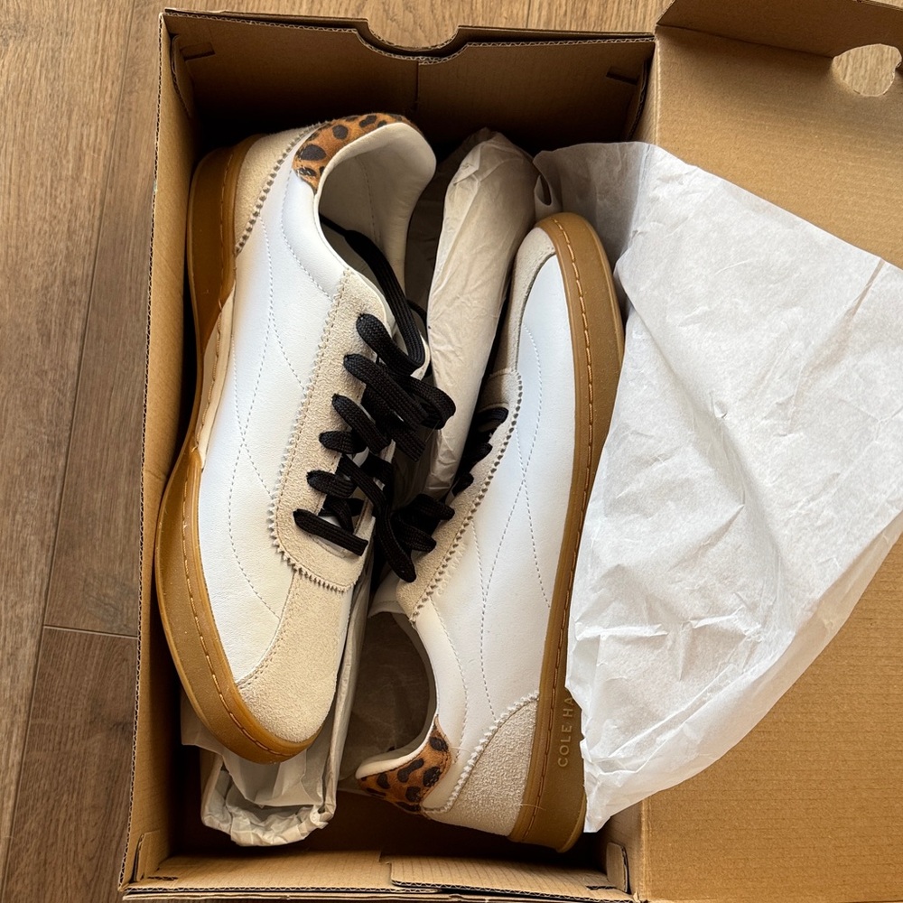 Women’s Cole Haan Brynn city Sneakers White and Silver Birch size 10